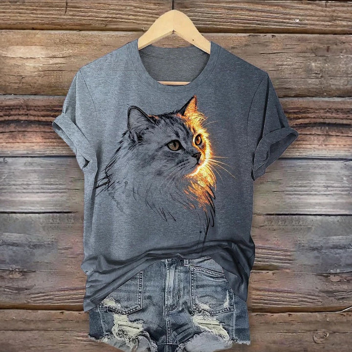 Meyya - カジュアルな猫柄Tシャツ