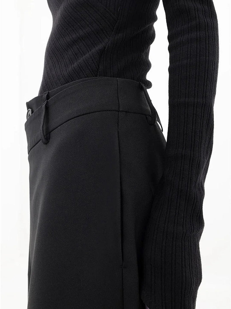 Nela - ハイウエスト・アシンメトリー仕立てのパンツ