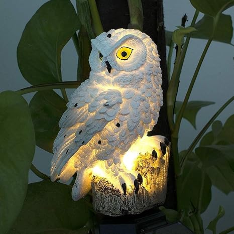 SolarOwl - ソーラー発電式のフクロウ型ガーデンランプ。