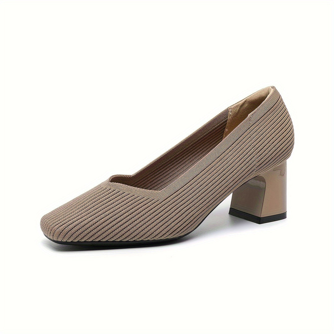 Joleen -  スタイリッシュなチャンキーヒールパンプス