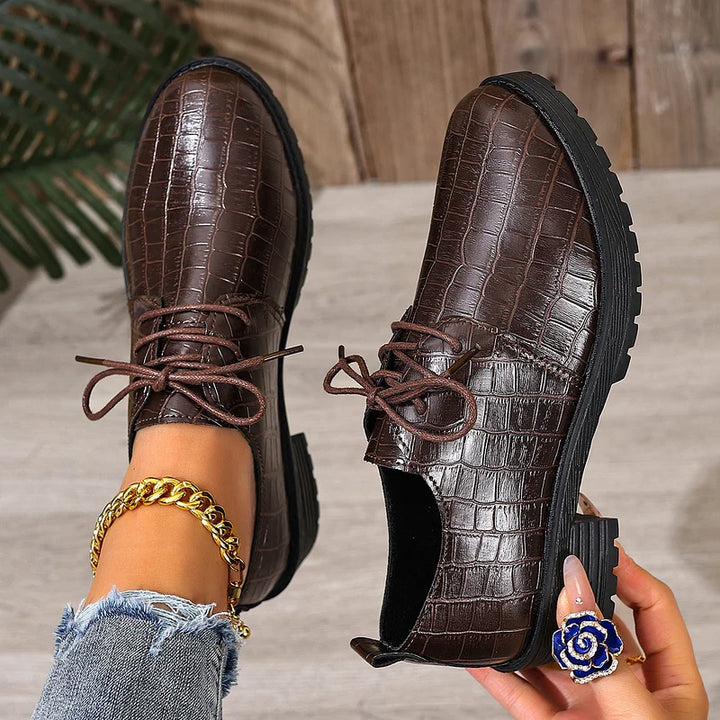 Niyra – チャンキーソール レースアップ ダービーシューズ