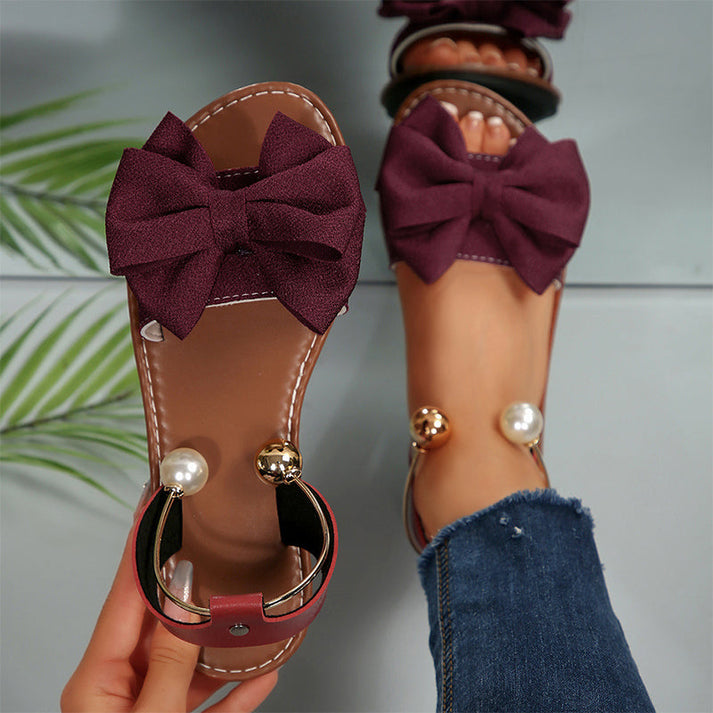 Maham - エレガントなアンクルストラップサンダル