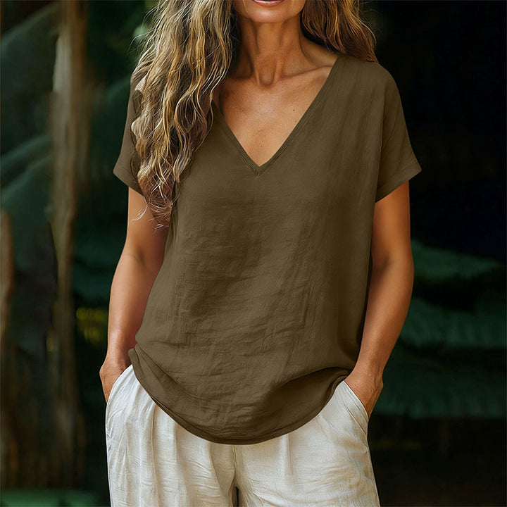 Norrah - VネックTシャツ