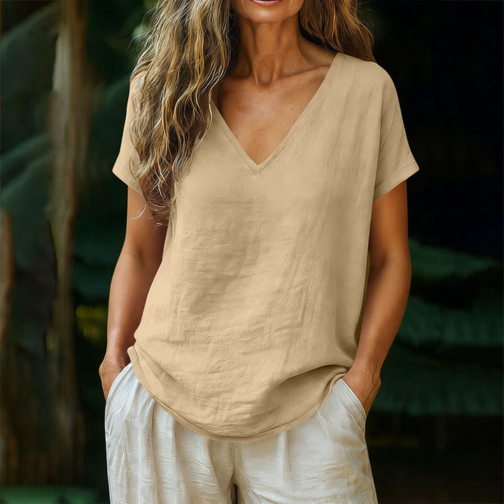 Norrah - VネックTシャツ