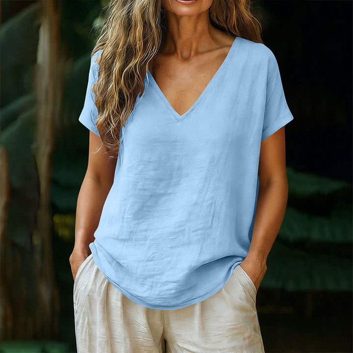 Norrah - VネックTシャツ